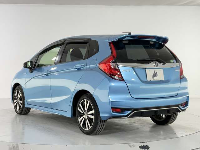 HONDA FIT HYBRID 2017