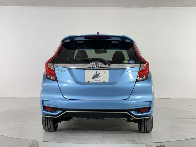 HONDA FIT HYBRID 2017