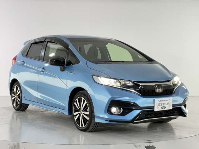 HONDA FIT HYBRID 2017