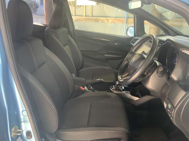 HONDA FIT HYBRID 2017