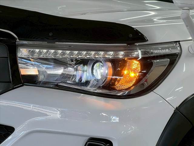 TOYOTA HILUX 4WD 2020