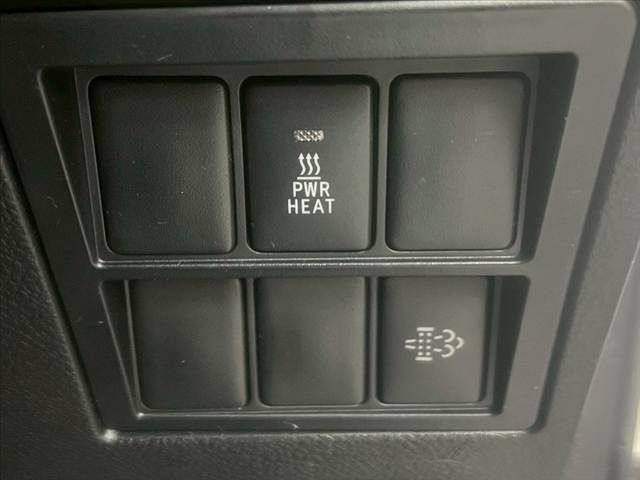 TOYOTA HILUX 4WD 2020