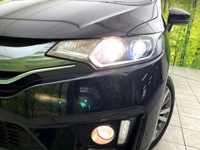 HONDA FIT HYBRID 2015