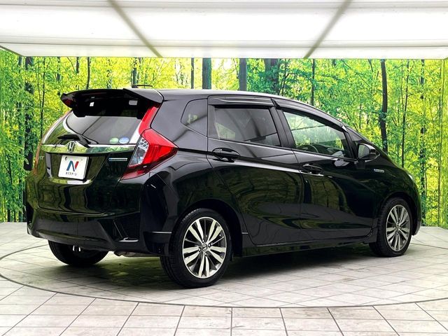 HONDA FIT HYBRID 2015