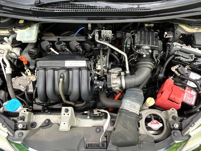 HONDA FIT HYBRID 2015