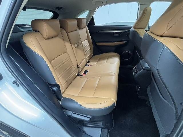 TOYOTA LEXUS NX300 2019