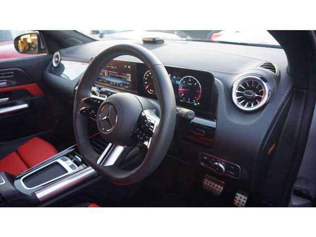 MERCEDES BENZ MERCEDES BENZ GLA class 2024