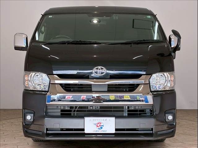 TOYOTA HIACE van 2WD 2022