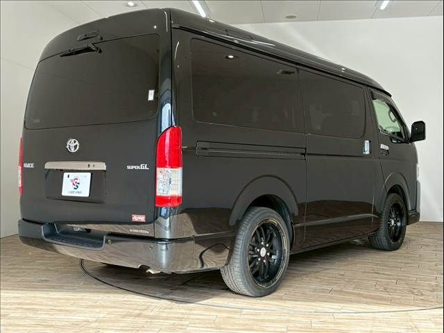 TOYOTA HIACE van 2WD 2022