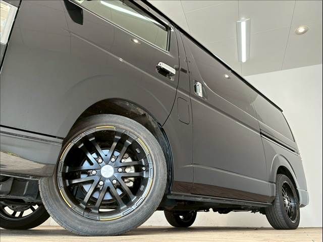 TOYOTA HIACE van 2WD 2022