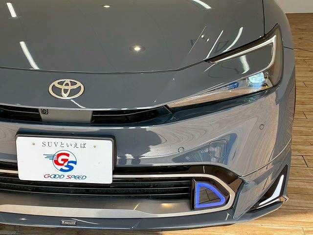 TOYOTA PRIUS 2023