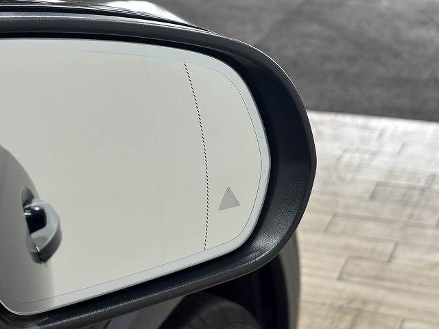 MERCEDES BENZ MERCEDES BENZ GLB 2023