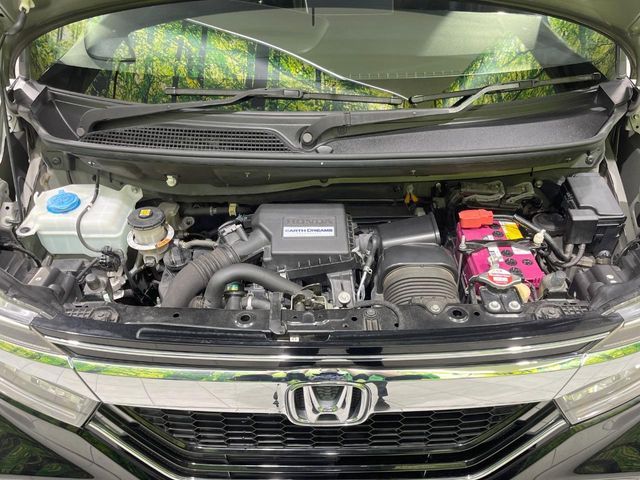 HONDA N BOX CUSTOM 2018