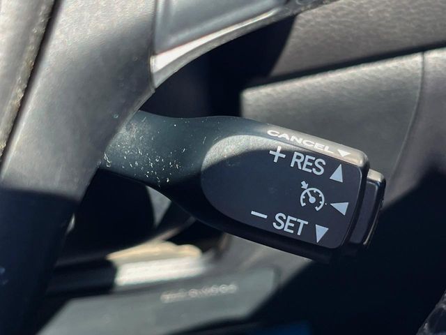 TOYOTA HARRIER 2WD 2015