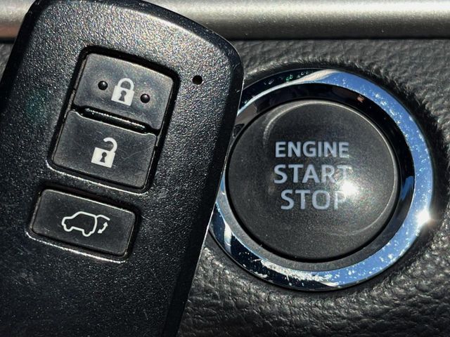 TOYOTA HARRIER 2WD 2015