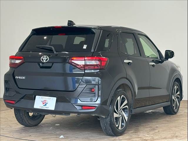TOYOTA RAIZE 2023