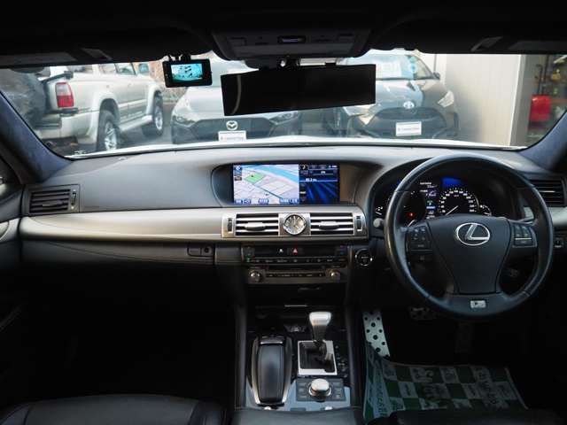 TOYOTA LEXUS LS600h 2012
