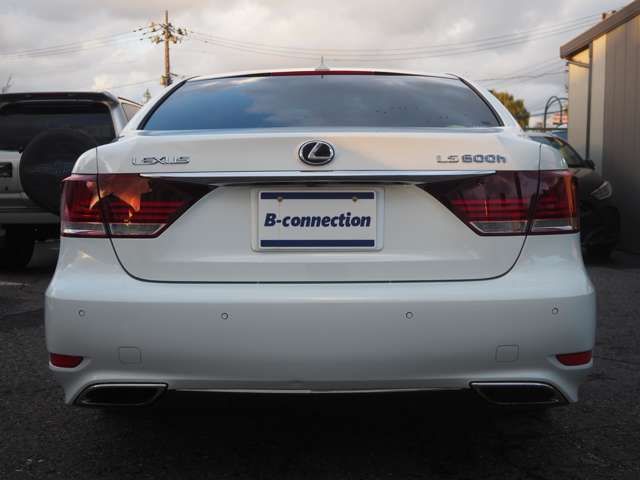 TOYOTA LEXUS LS600h 2012