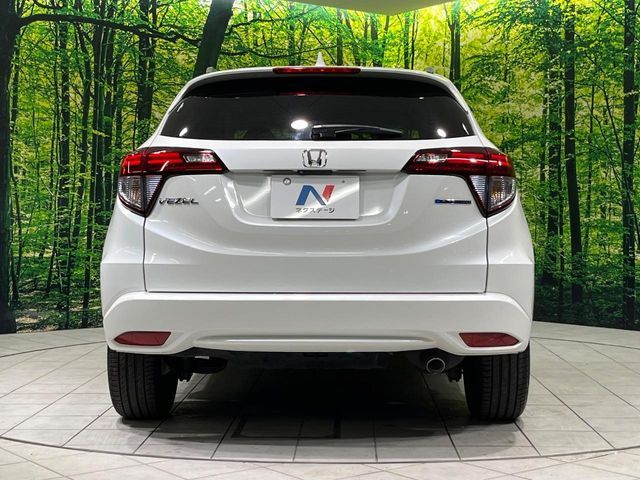 HONDA VEZEL HYBRID 2015