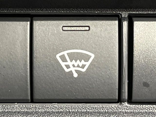 TOYOTA SIENTA HYBRID 2022