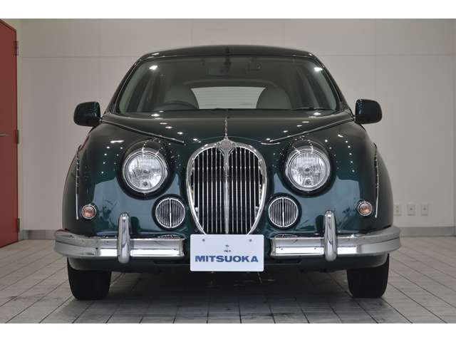 MITSUOKA VIEWT 2020