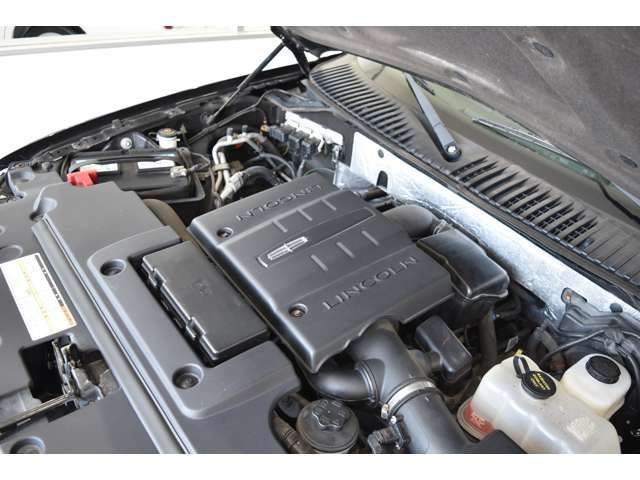 LINCOLN LINCOLN NAVIGATER 4WD 2014