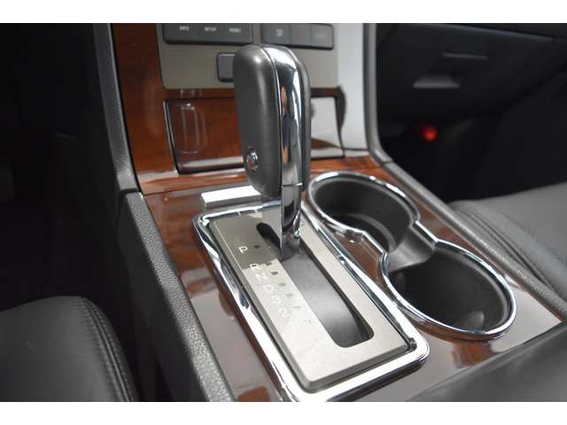 LINCOLN LINCOLN NAVIGATER 4WD 2014