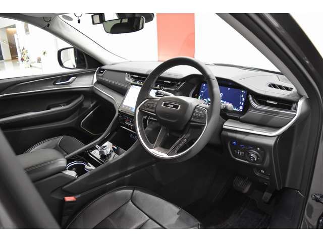 JEEP JEEP GRAND CHEROKEE 2023