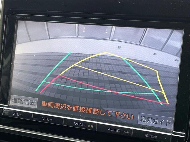 TOYOTA VOXY HYBRID 2014