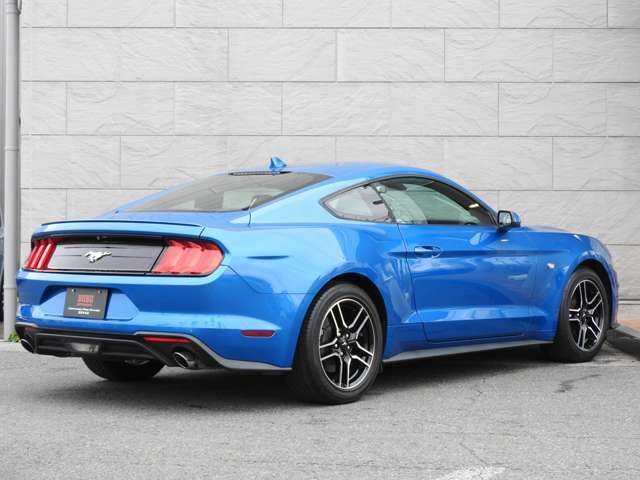 FORD FORD MUSTANG 2021