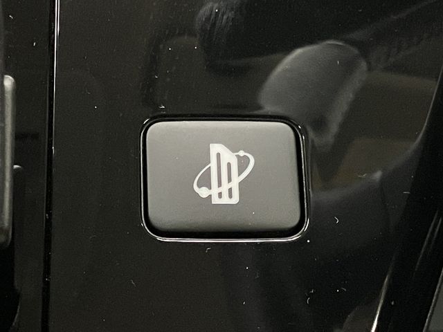 MITSUBISHI ek X EV 2023