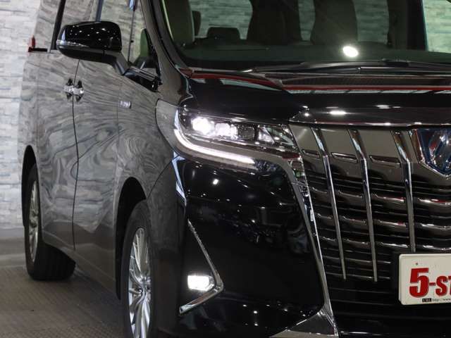 TOYOTA ALPHARD hybrid 4WD 2020