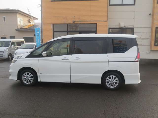 NISSAN SERENA  S-HYBRID 4WD 2017