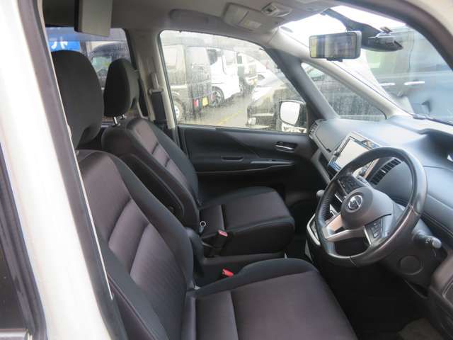 NISSAN SERENA  S-HYBRID 4WD 2017