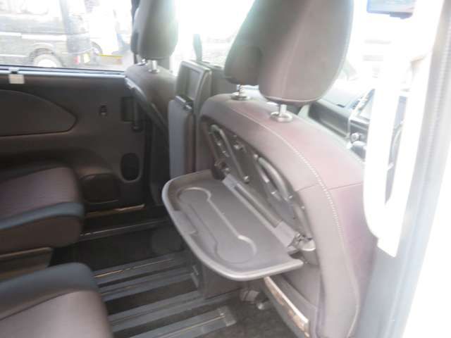 NISSAN SERENA  S-HYBRID 4WD 2017