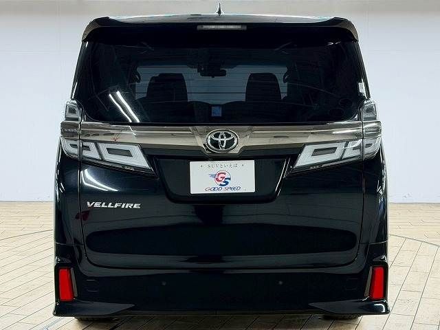 TOYOTA VELLFIRE 2018