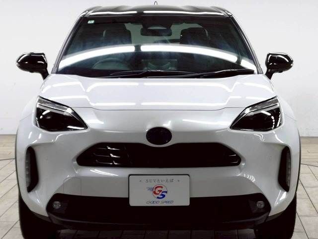 TOYOTA YARIS CROSS HYBRID 2025