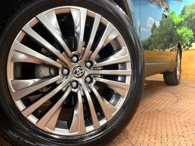 TOYOTA HARRIER 2WD 2022