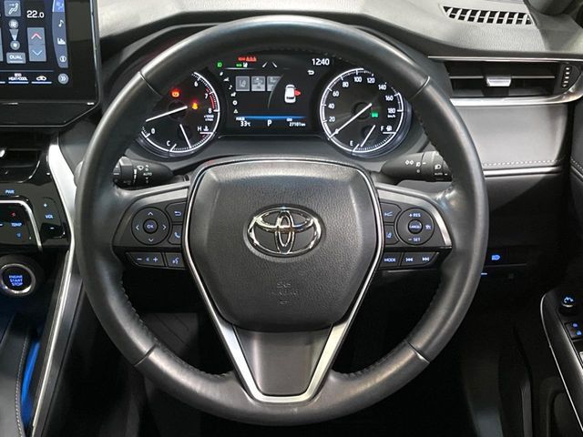 TOYOTA HARRIER 2WD 2022