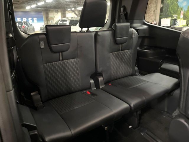 TOYOTA NOAH HYBRID 2023