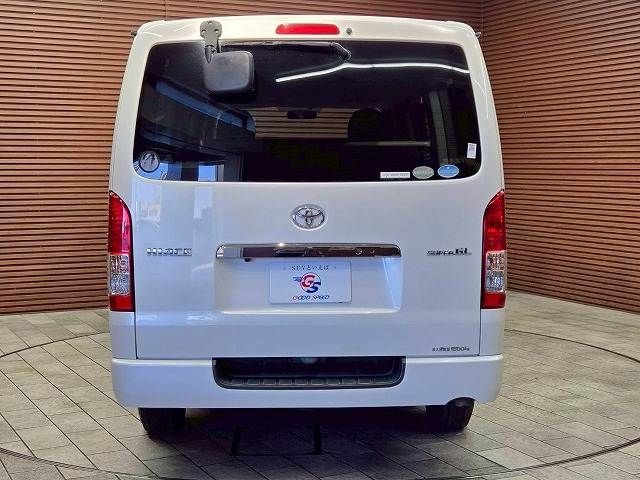 TOYOTA HIACE van 2WD 2016