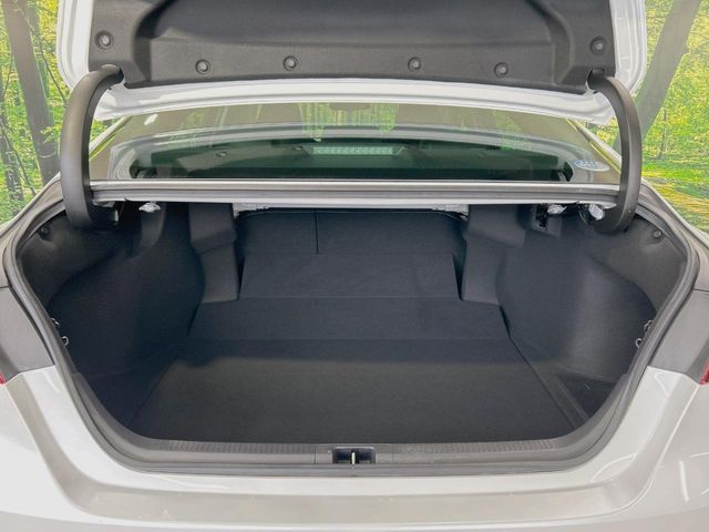 TOYOTA CAMRY HYBRID 2018