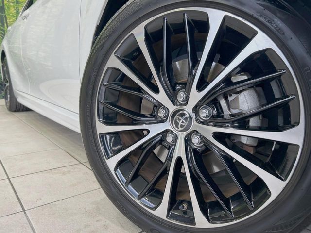 TOYOTA CAMRY HYBRID 2018