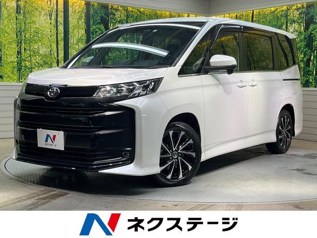 TOYOTA NOAH 2022