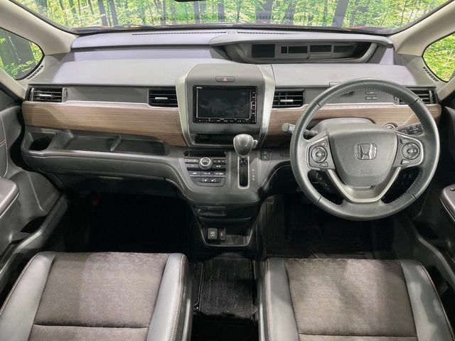 HONDA FREED 2022