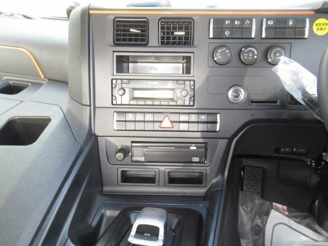 MITSUBISHI FUSOU SUPER GREAT 2025