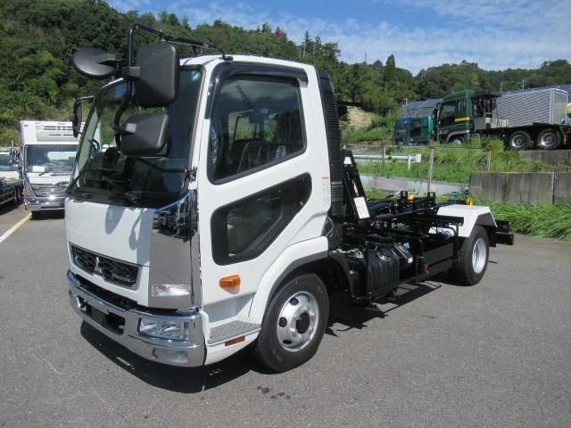 MITSUBISHI FUSOU FIGHTER 2025