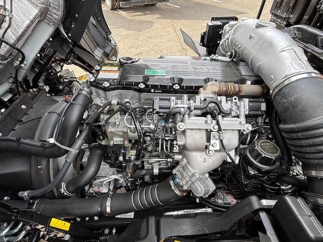 MITSUBISHI FUSOU FIGHTER 2024