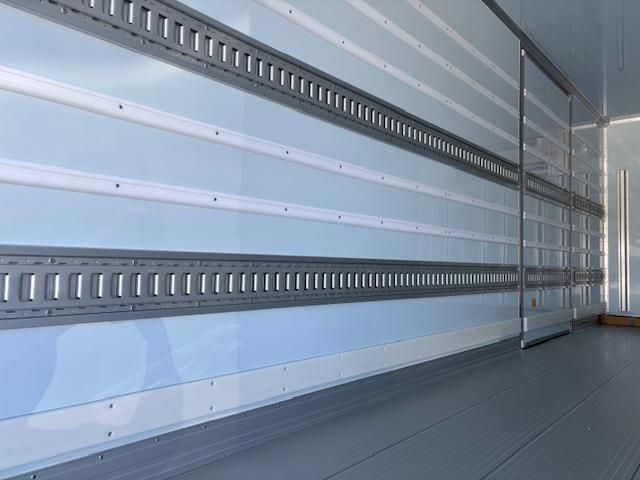 MITSUBISHI FUSOU FIGHTER 2025