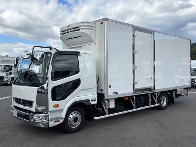 MITSUBISHI FUSOU FIGHTER 2025